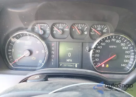 2018 Chevrolet Silverado 2500Hd Wt z USA, uszkodzony, nr VIN 1GC2KUEGXJZ159511